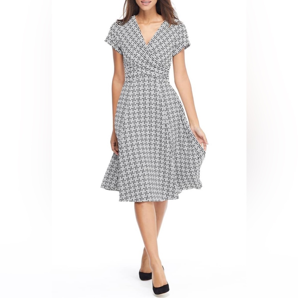 Gal Meets Glam Gingham Dress Size 6 Black/White EUC W0847